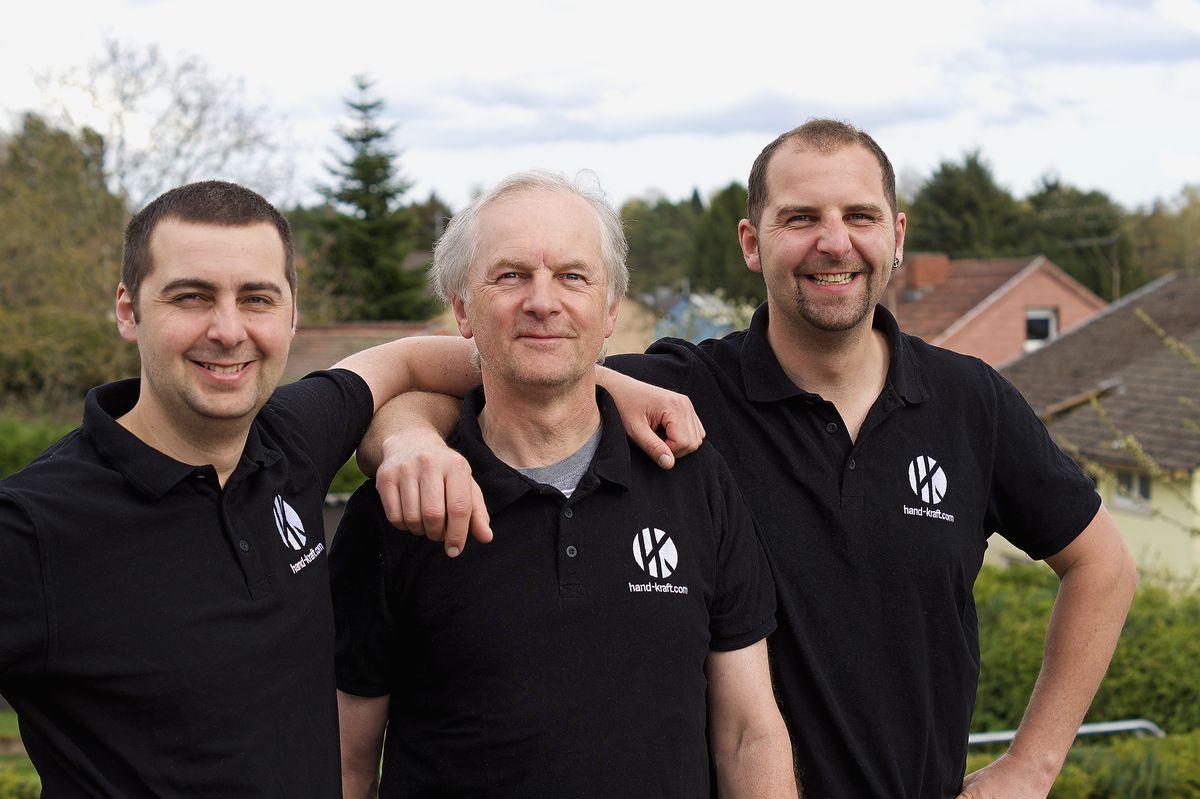 Jonas, Konrad und Lukas Schmitt, die Gründer der hand-kraft GmbH
